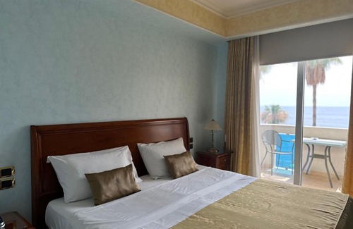 Bocale Hotel | Discover Comfort at Gardenia Hotel with Oceanfront Views