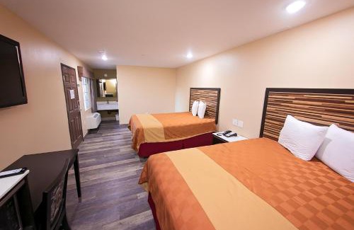 Westmont Hotel | Convenient Stay at Garey Motel with Family-Friendly Amenities