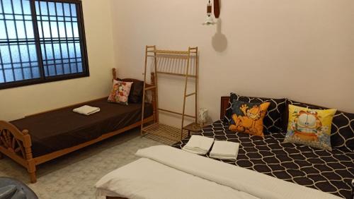 Batu Pahat House | Guest Favorite: Garfield Homestay with Child-Friendly Amenities