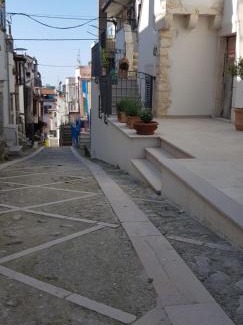 Vico del Gargano Bed & Breakfast | Cozy Gárgara Bed and Breakfast - Rated 9.5/10, Family-Friendly