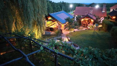 Krizevci House | Garić Bajka: Family-Friendly Retreat with Hot Tub Access