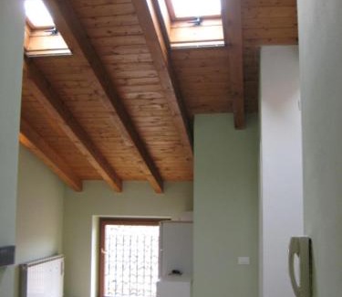 Porta Milano Apartment | Discover Mansardina di Piazzale Garibaldi with Easy Access