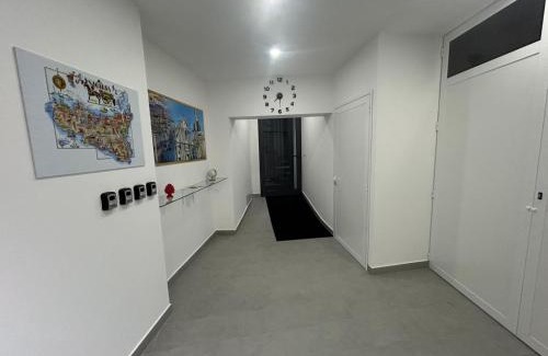 Old Town Apartment | Garibaldi Palace