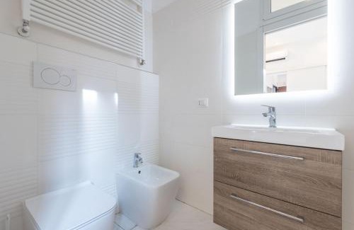 L'antico Ghetto Ebraico Apartment | Pet-Friendly Garisenda in Bologna for Memorable Stays