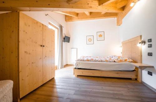 Lenzumo Bed & Breakfast | Discover Garnì dal Mozat: Pet-Friendly with Spa Access
