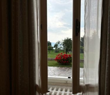 Gargnano Hotel | Pet-Friendly Retreat at Garnì Marika - Rated 9.3/10