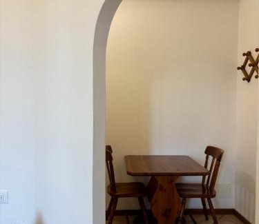 Gargnano Hotel | Pet-Friendly Retreat at Garnì Marika - Rated 9.3/10