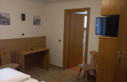 Corvara in Badia Hotel | Family-Friendly Retreat at Garnì Piz da L'Ander - Rated 9.2