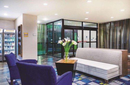 Glen Burnie Hotel | Comfortable Stay at La Quinta by Wyndham Baltimore South