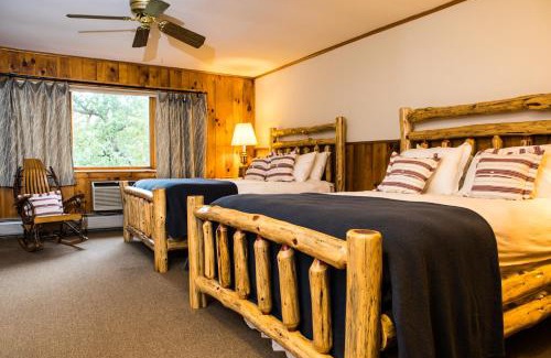 North River Resort | Garnet Hill Lodge: 4-Star Ocean View Retreat with Private Beach