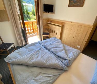Santa Fosca House | Pet-Friendly Getaway at Garni al Barance - Rated 8.8/10
