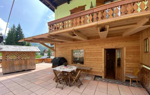 Santa Fosca House | Pet-Friendly Getaway at Garni al Barance - Rated 8.8/10