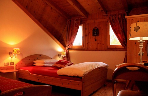 Ruffre Hotel | Discover Garni BiancaNeve: Family-Friendly Getaway Awaits
