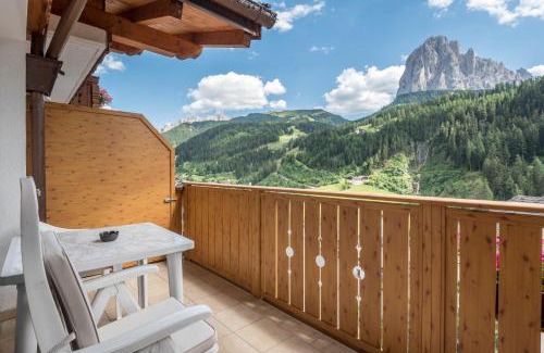 Santa Cristina Val Gardena Apartment | Discover Garni Hotel Gardena App in the Scenic Dolomites
