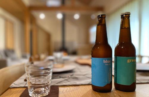 Hokuto House | Garni Monya: Guest Rated 10/10 with Kitchen Amenities