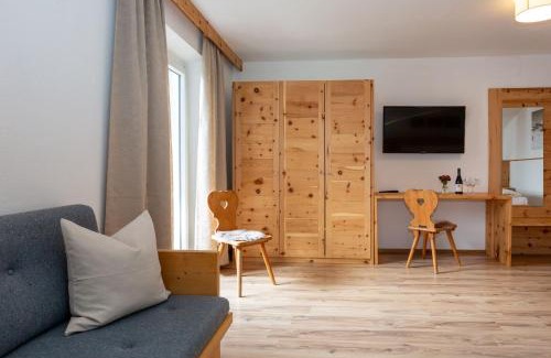 Siusi Hotel | Discover Garni Zatzerhof: Oceanfront Relaxation Awaits
