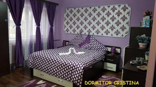 Baile Felix Apartment | Exceptional Stay at Garsoniera Cristina - Family Friendly!