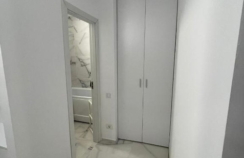 Sector 2 Apartment | Guest Rated 10/10: Mega Mall Garsoniera with Breakfast!