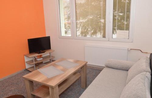 Trebon Apartment | Oceanfront Escape at Garsonka Hliník - Highly Rated Stay
