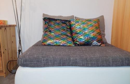 Poruba Apartment | Budget-Friendly Stay at Garsonka Ostrava - 7/10 Review Score
