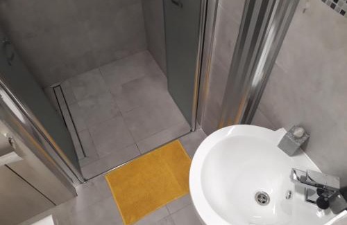 Poruba Apartment | Budget-Friendly Stay at Garsonka Ostrava - 7/10 Review Score