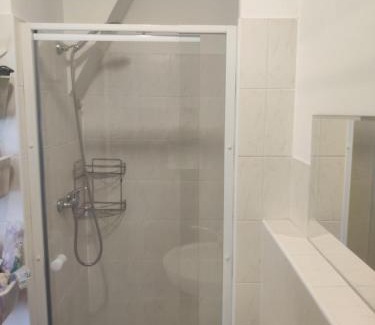 Jaromer Apartment | Pet-Friendly Garsonka in Beautiful Jaroměř Awaits You
