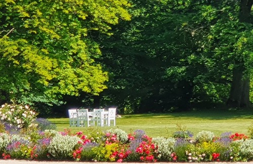 Satow Apartment | Gartenblick - Ferienwohnung mit eigenem Zugang in den Garten