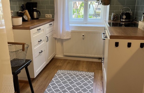 Traunstein Apartment | Gartenglück - Relax and Enjoy Ocean Views in Historic Charm
