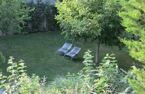 Morbisch am See Cottage | Gartenpension Fischl: Comfortable Double Room with Ocean View