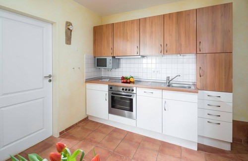 Norderney Apartment | Top-Rated Family Retreat at Gartenstraße 48 Althoff