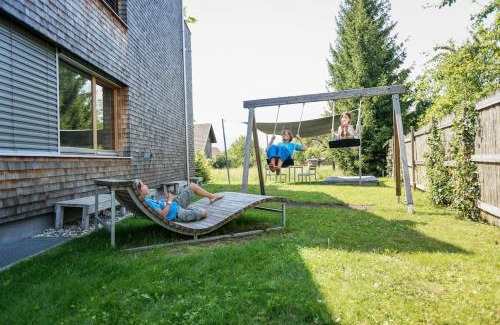 Klaus Apartment | Family-Friendly Gartenwohnung with 3 Bedrooms in Klaus