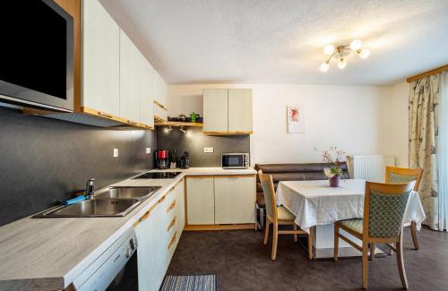 Brennero Apartment | Gartnerhof Apt Glücksklee: Family & Pet-Friendly Retreat