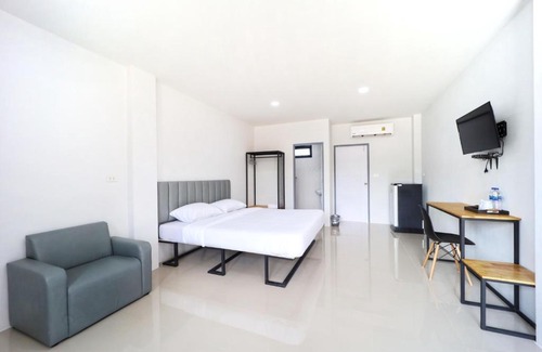 Tha Kham Apartment | Discover Gasira Green: Family-Friendly Retreat & Great Value