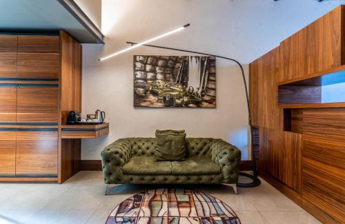 Aventine Apartment | Discover Gasometer Urban Suites: 4-Star Comfort Awaits