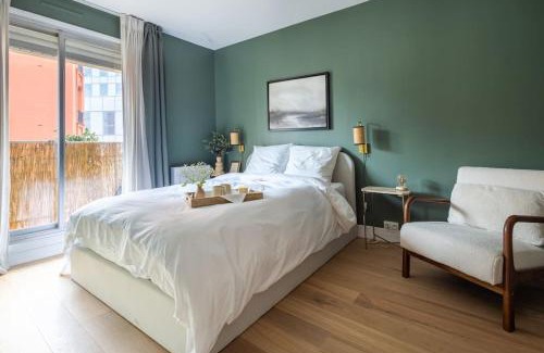 Meudon Apartment | Cozy Retreat Near Paris: Perfect for Families and Pets