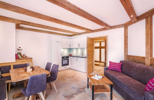 Gerlos Apartment | Discover Gaspingers Bergjuwel: 4-Star Spa Retreat