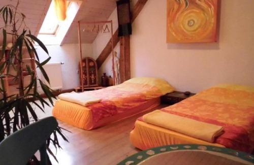 Gaedheim Hotel | Cozy Gastehaus und Cafe - Lichthof with Family-Friendly Dining