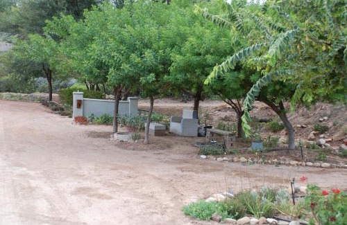 Calitzdorp House | Discover Gasteria Grange: Wheelchair Accessible Haven