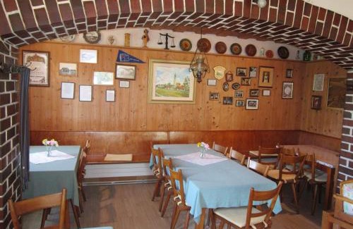 Obing House | Cozy Gasthaus Hingerl: Breakfast Included & Top Reviews