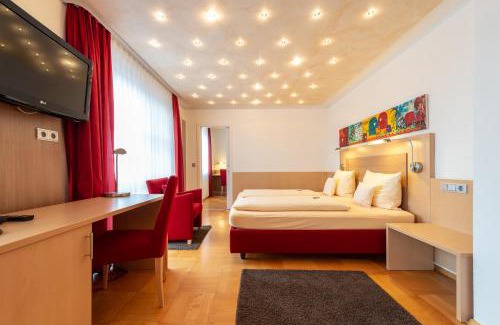 Stetten ob Lontal House | Discover Comfort at Gasthaus Hotel Zum Mohren - Pet Friendly!