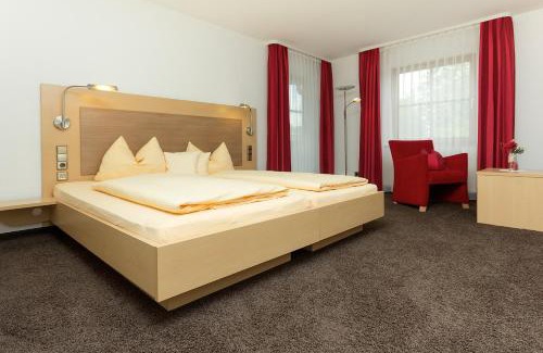 Stetten ob Lontal House | Discover Comfort at Gasthaus Hotel Zum Mohren - Pet Friendly!