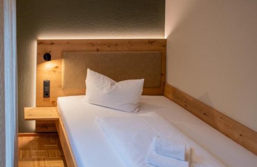 Fridingen an der Donau Hotel | Pet-Friendly Retreat at Gasthaus Jägerhaus - Rated 8.9/10