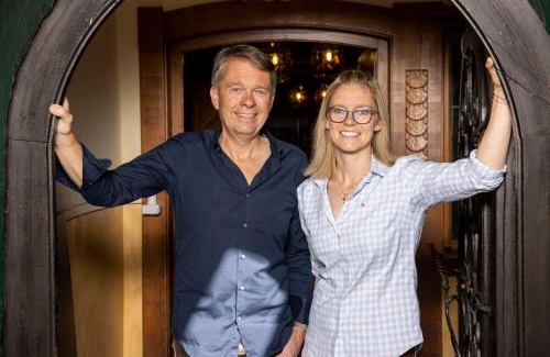 Alpbach House | Discover Gasthaus Jakober: Pet-Friendly with Breakfast