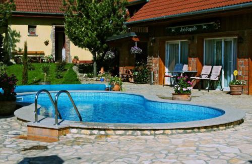Rabapaty House | Relax at Gasthaus Joó-Wellness Pension with Pool & Hot Tub