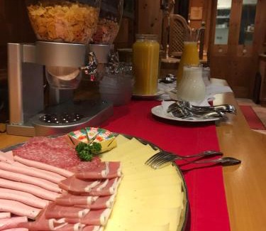 Gortipohl Bed & Breakfast | Discover Gasthaus Muntafuner Stöbli - Rated 8.9/10