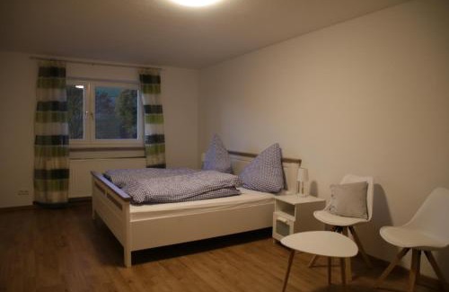 Hildesheim District Hotel | Cozy Retreat at Gasthaus Reinhardt - Pet and Child Friendly