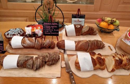 Alt Sankt Johann Hotel | Guest Rated Gasthaus Schäfli: Family-Friendly Retreat