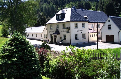 Stutzengrun Hotel | Gasthaus Stollmühle: Pet-Friendly Retreat with Great Reviews