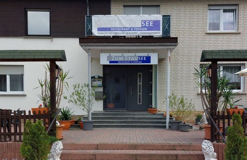 Niederhausen House | Gasthaus und Pension Zum Stausee