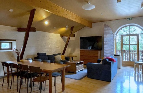 Salo House | Discover Gasthaus Wiurila: Family-Friendly with Breakfast